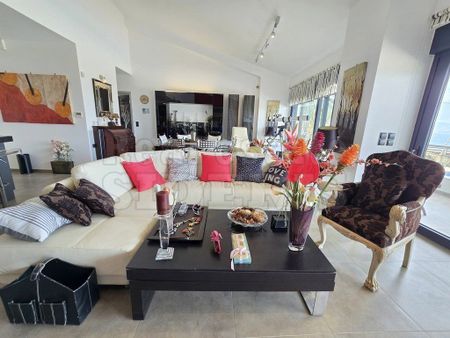 Βίλα για ενοικίαση Λουτράκι (Λουτράκι-Περαχώρα) - Photo 2