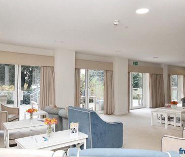 1 bedroom retirement property to rent - Photo 2