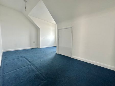3 bedroom apartment to rent - Photo 5