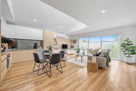 Your Low-Maintenance Retreat Moments from Highpoint - Photo 3