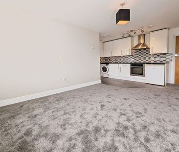 Wilmer Road, SO50 - Photo 1