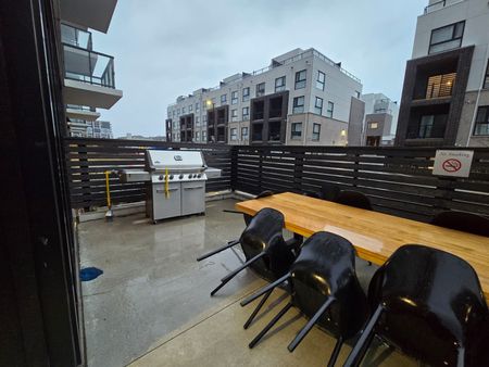 For Lease - 345 Wheat Boom Drive Unit# 206, Oakville, Ontario - Photo 2