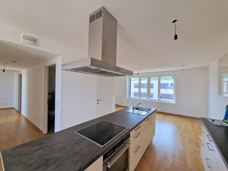 Moderne 3 Zimmer Wohnung ++ große Loggia ++ Gym ++ 7.OG - Foto 2