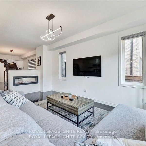 For Lease - 35 Peter Hogg Court, Whitby, Ontario - Photo 1