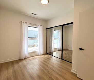 For Lease - 30 Lagerfeld Drive Unit# 8, Brampton, Ontario - Photo 2