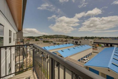 Treanor Terrace Apartments — 1 Bedroom 1 Bathroom - Photo 5