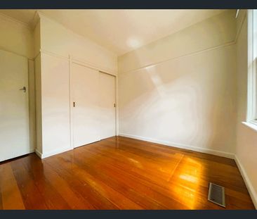 Family Home! - Photo 1