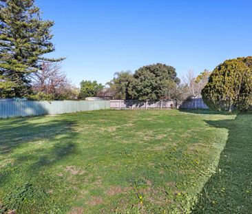 Charming Renovated Home in South Tamworth - Photo 2