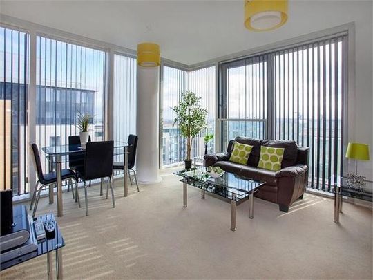 1 bedroom apartment to rent - Photo 1