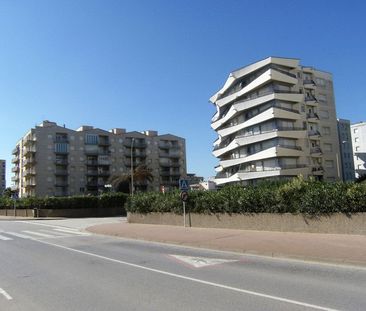 Avinguda Grècia - Foto 1
