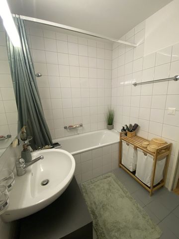 21/2-ROOM APARTMENT IN BASEL – KLYBECK, FURNISHED, TEMPORARY - Photo 2