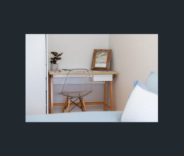 ALL UTILITIES INCLUDED + Parking & Wi-Fi - Modern Studio Room - Wal... - Photo 3