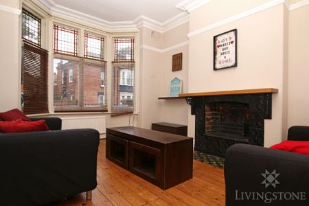 4 bedroom terraced house to rent - Photo 2