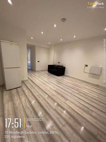 2 Bed Flat, The High Parade, SW16 - Photo 2