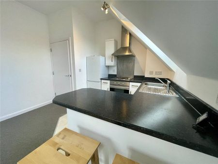 Upper Norwich Road, Bournemouth, Dorset, BH2 - Photo 5