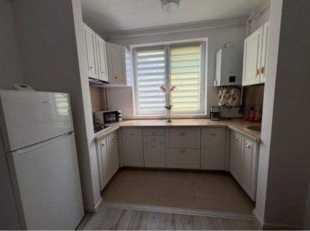 Apartament 2 camere, 70 mp utili, zona Brestei - Fotografie 4