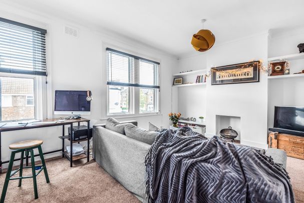 2 Bed Maisonette, Surrey Road, SE15 - Photo 1