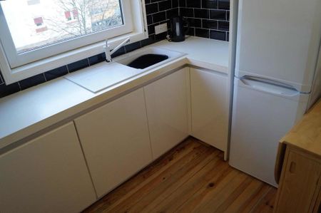 Merkland Place, Aberdeen, AB24 - Photo 2