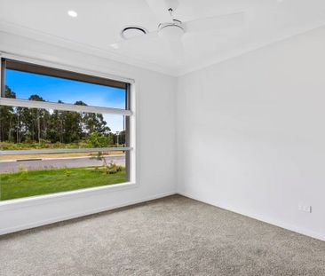 Logan Village - Photo 2