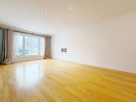 44 Addison Street #Upper - Photo 4