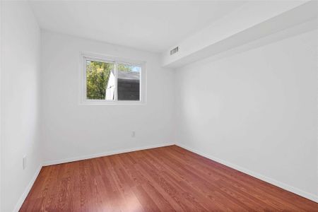 For Lease - 714 Grandview Drive Unit# Lower, Oshawa, Ontario - Photo 2