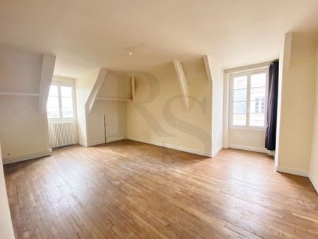 HYPER CENTRE ARGENTAN - Grand appartement F1-F2 de 54 m², - Photo 3