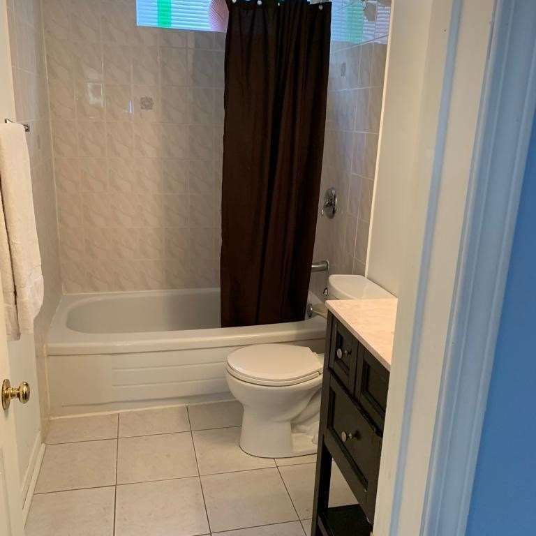 For Lease - 5688 Brightpool Crescent Unit# Bsmt, Mississauga, Ontario - Photo 1