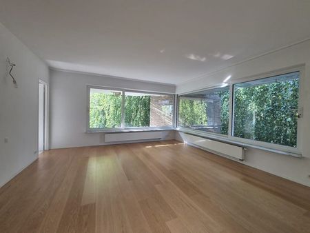 Tout savoir sur cet appartement à Forest, à Forest - Foto 3