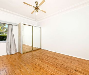 Charming Home In An A Peaceful Enclave - Photo 4