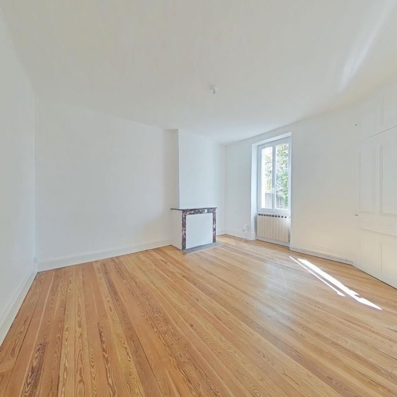 Location Appartement 4 pièces 90m² ROMANS SUR ISERE 26100 - Photo 1