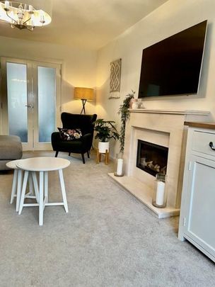 5 bedroom detached house to rent - Photo 1