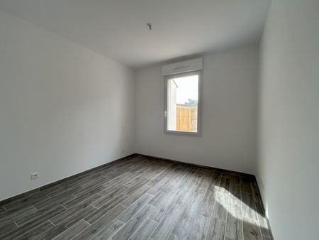 Location maison 4 pièces, 86.87m², Saint-Martial-de-Vitaterne - Photo 5