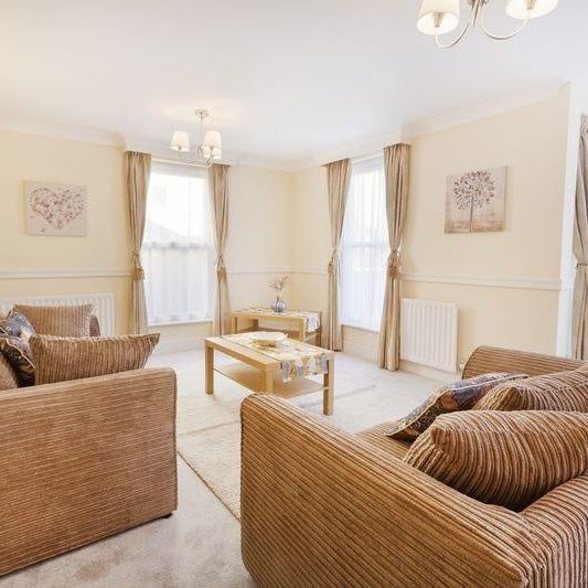 3 Bed Flat, The Avenue, BS8 - Photo 1