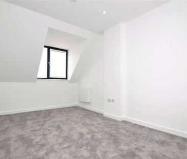 Prestige House, High Street, Egham, Surrey, TW20 - Photo 4