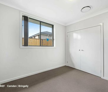 16 Booth Street, Gregory Hills - Photo 2