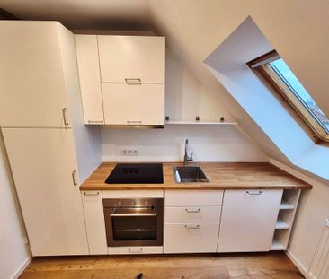 Einziehen und wohlfühlen: Modern sanierte Maisonette Wohnung mit ho... - Foto 2