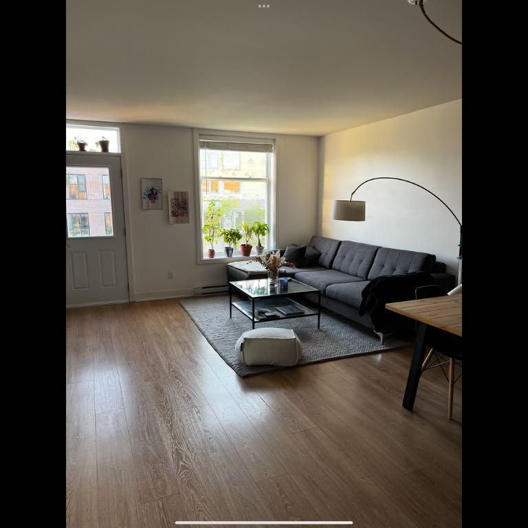 Appartement 2 chambres séparées plateau mont royal electro inclus - Photo 1