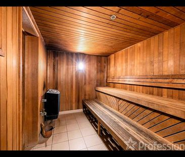 2404/127 Charlotte Street, Brisbane City, Qld 4000 - Photo 5