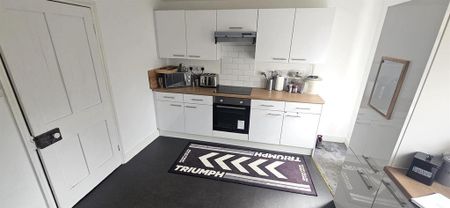 2 bedroom apartment to rent - Photo 5