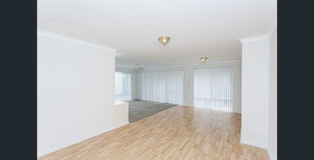 Seaside Comfort in Ocean Reef – Spacious Family Home! - Photo 3