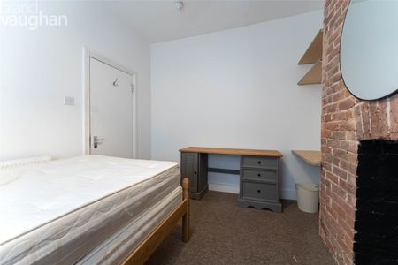 5 bedroom property to rent - Photo 3