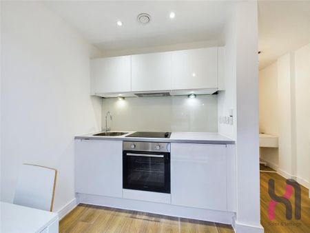 Studio to rent - Photo 5