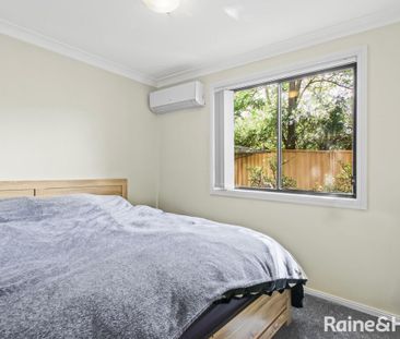 Three Bedroom Townhouse In Convenient Location - Photo 3