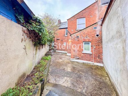 4 bedroom terraced house to rent - Photo 3