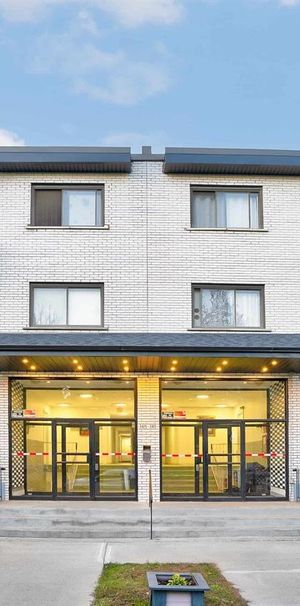 1 Bedroom 1 Bathroom - 2415 Avenue Madison, Montréal - Photo 1