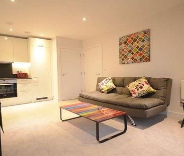 Skylark House, Reading, RG2 - Photo 6