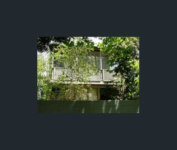 THE BEDSIT APARTMENT - Photo 2