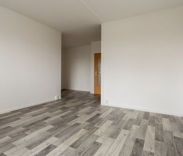 3 -Raum Whg. im Grünen mit Balkon und Badewanne - Photo 1