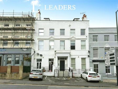 1 bedroom flat to rent - Photo 5