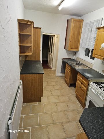 3 Bed Terraced House, Freeman Road North, LE5 - Photo 4